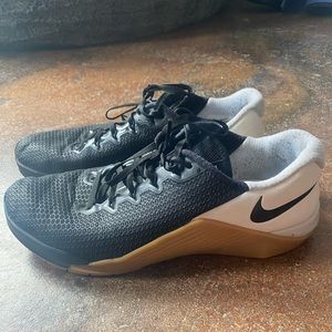 Nike Metcon Black/White/Gum Men’s Size 11